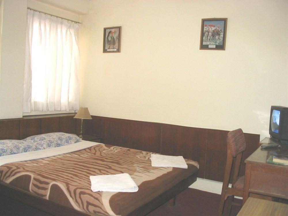 Garuda Hotel Катманду Екстериор снимка